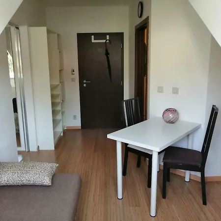 Apartmán Jaskovy Rad, By Train Station & Center Bratislava